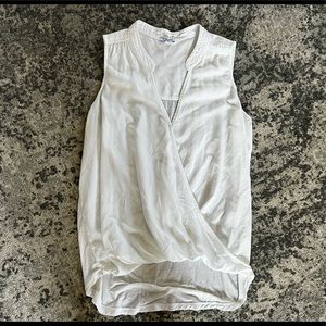 Splendid mixed media sleeveless top EUC